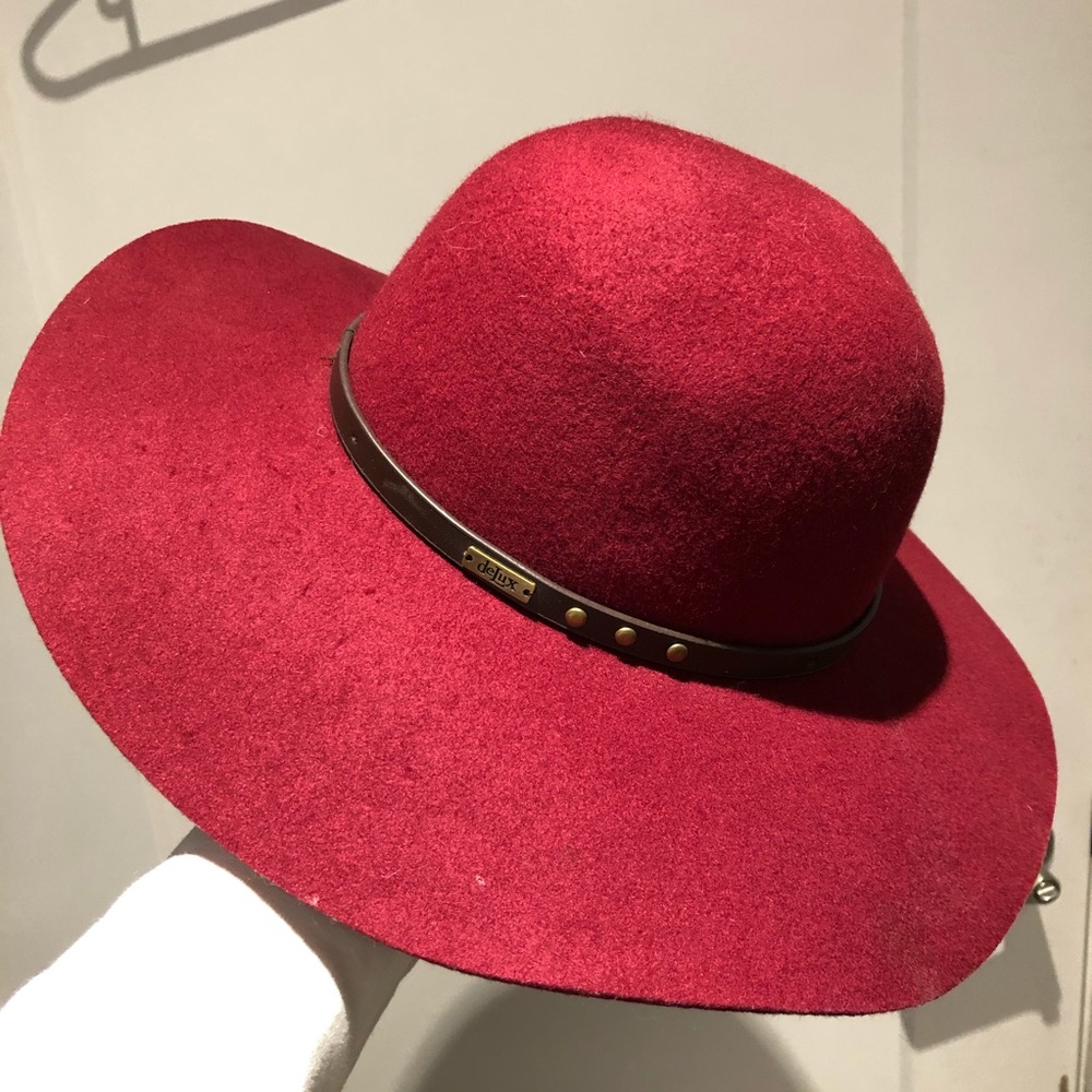 Delux Cashmere Hat - Picture 4 of 4